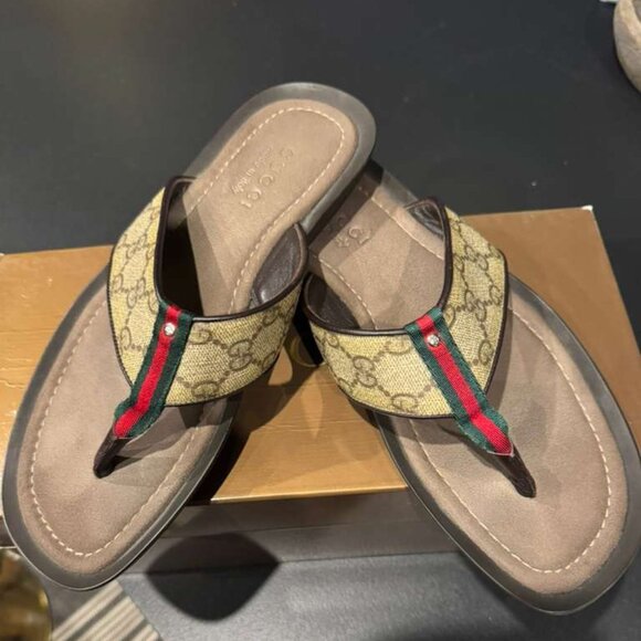 ORIGINAL GUCCI SANDALS - Picture 1 of 5